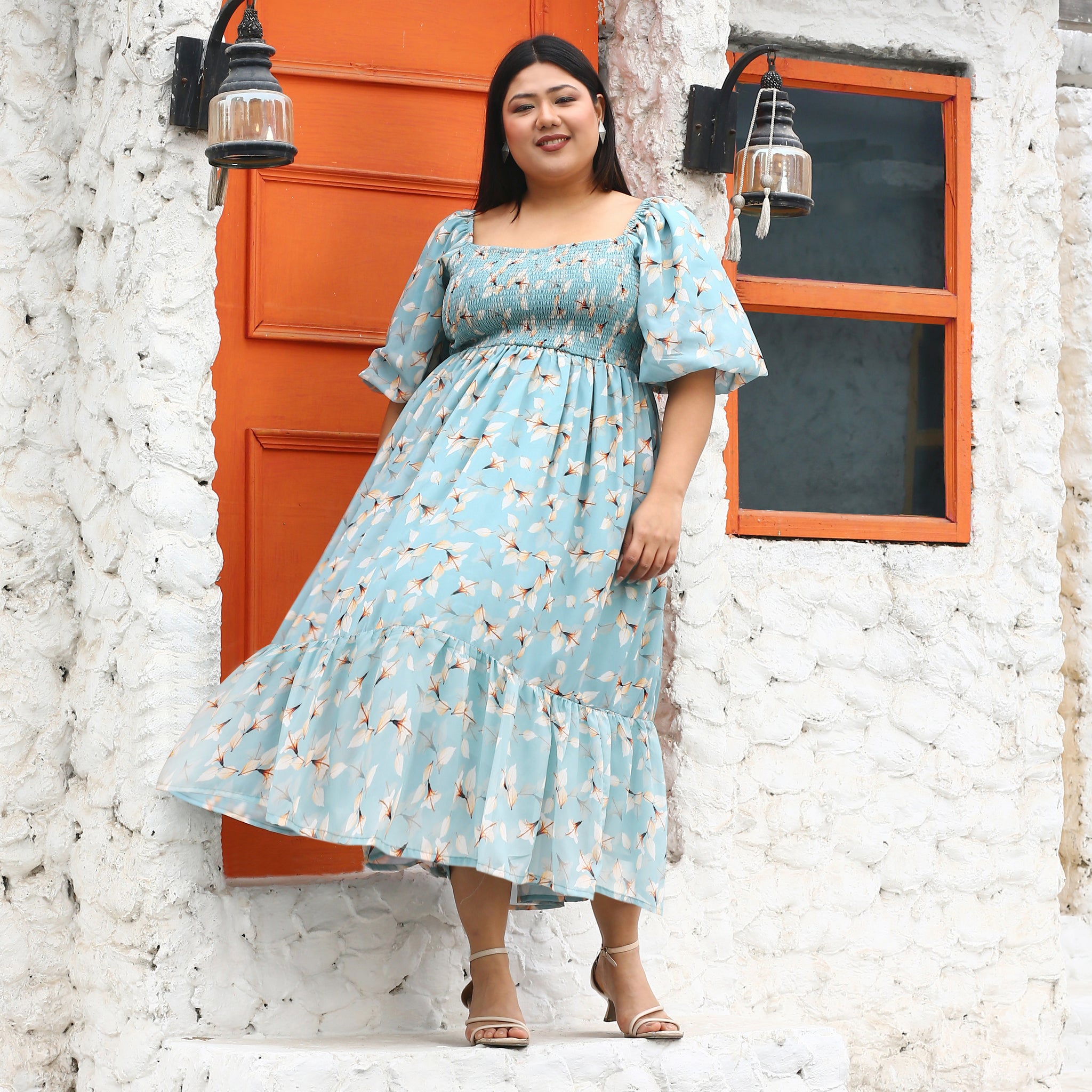 Pavlina Curve Smocked Floral Maxi Dress