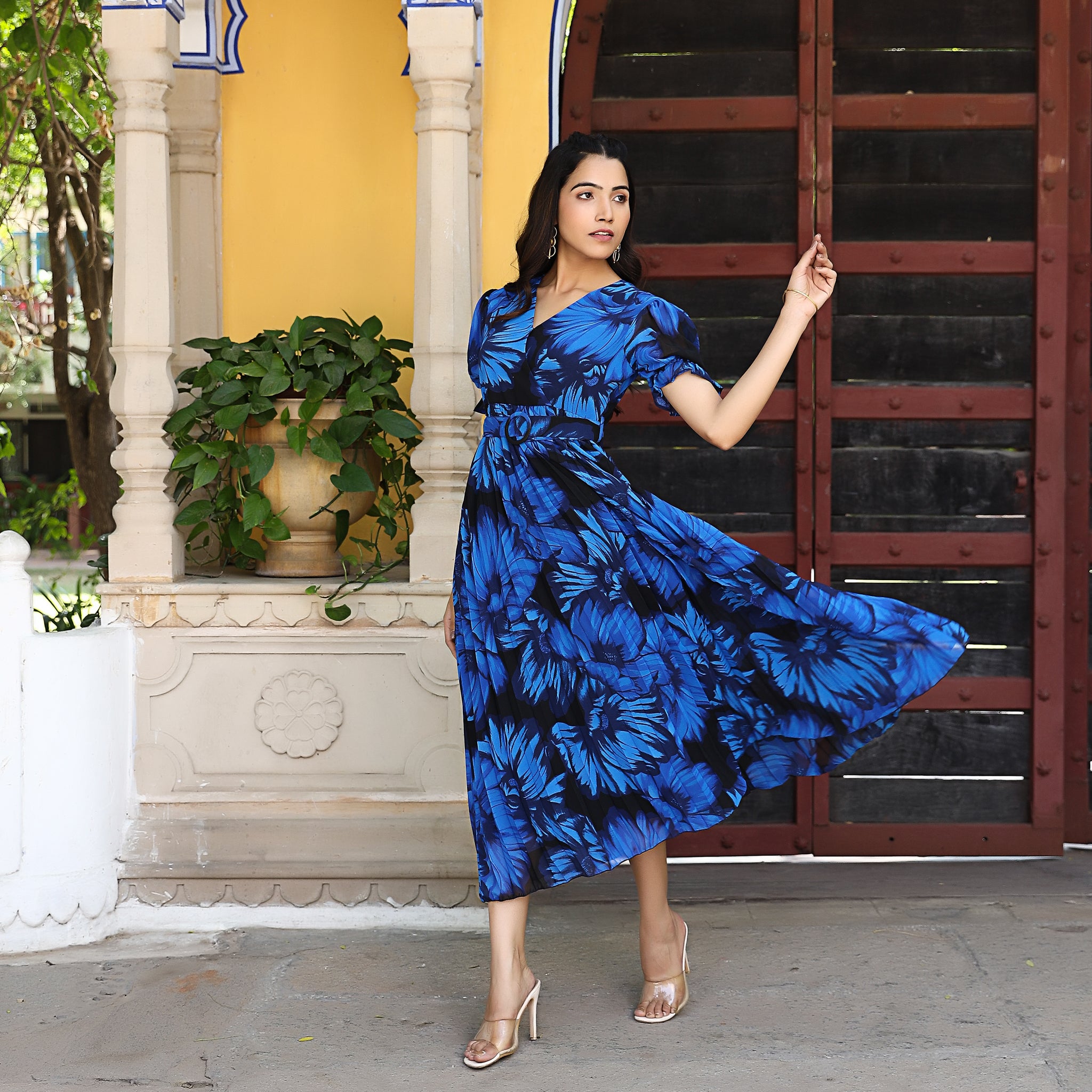 Blue pleated maxi top dress